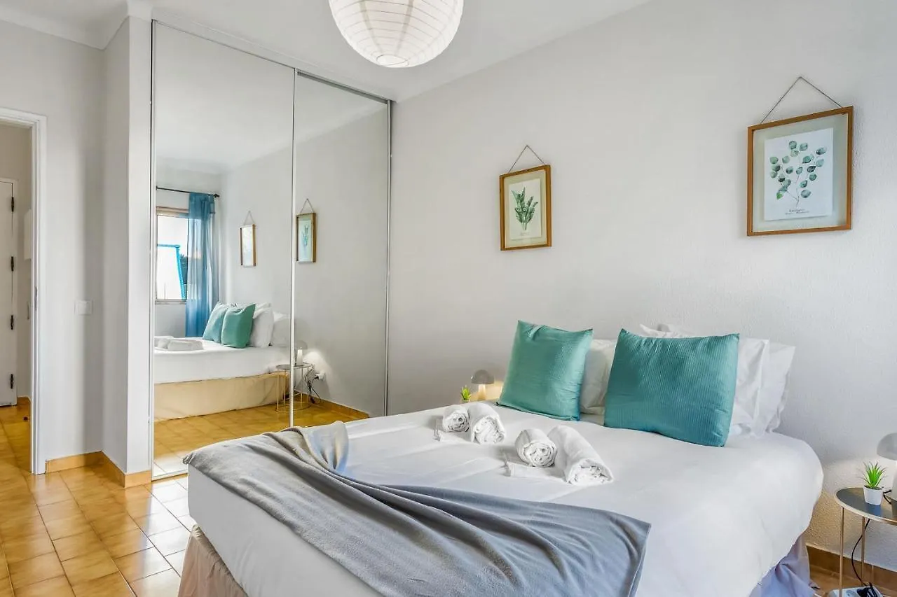 Ocean Breeze 1 Bdr Flat In Portimao By Lovelystay